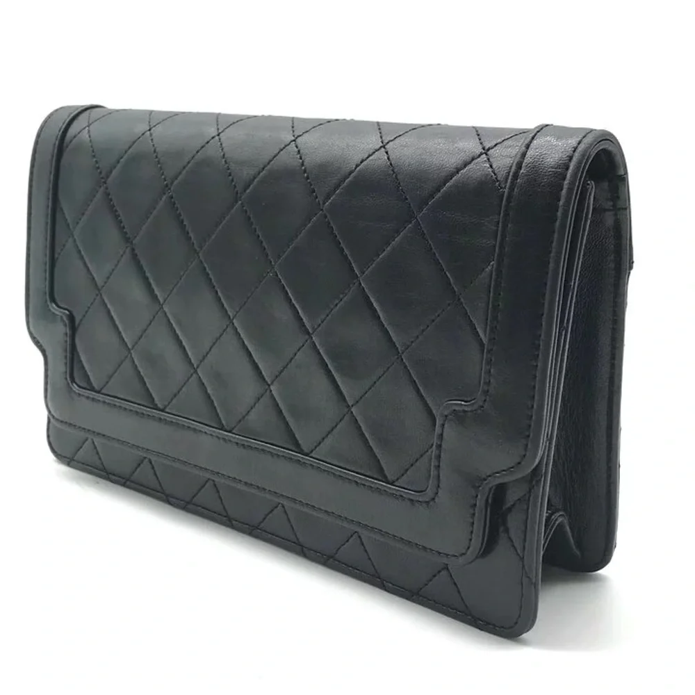 CHANEL stunning classic